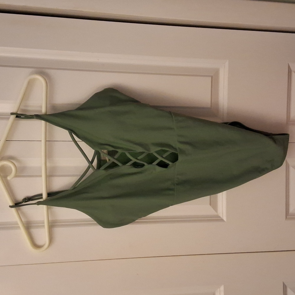 H2OH Green Strappy One Piece Bathing Suit